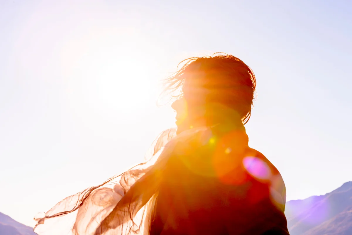 Study Links Air Pollution, UV Exposure and Weather to Migraine Care Visits